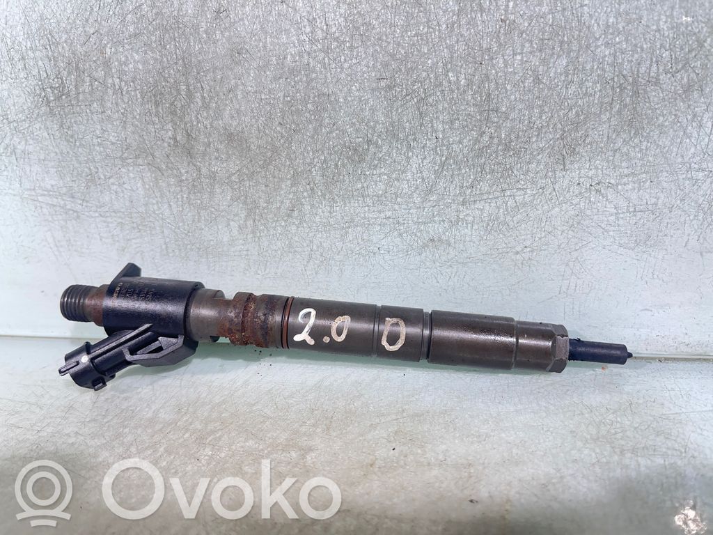 Volvo S60 Fuel injector 
