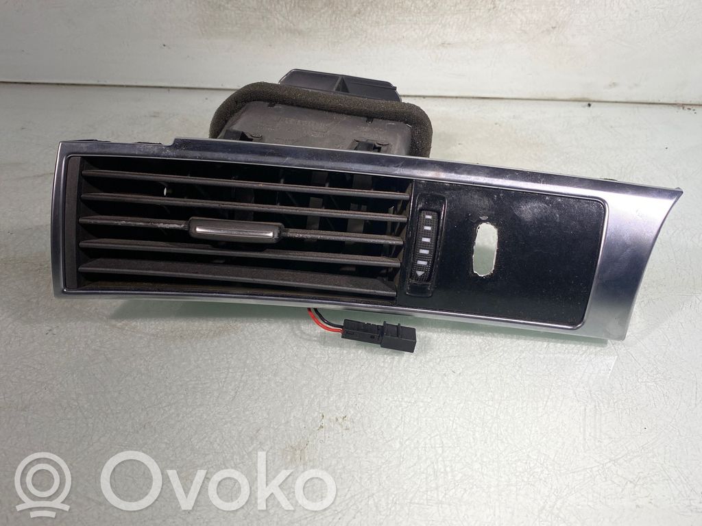 Audi A6 S6 C6 4F Dashboard side air vent grill/cover trim 