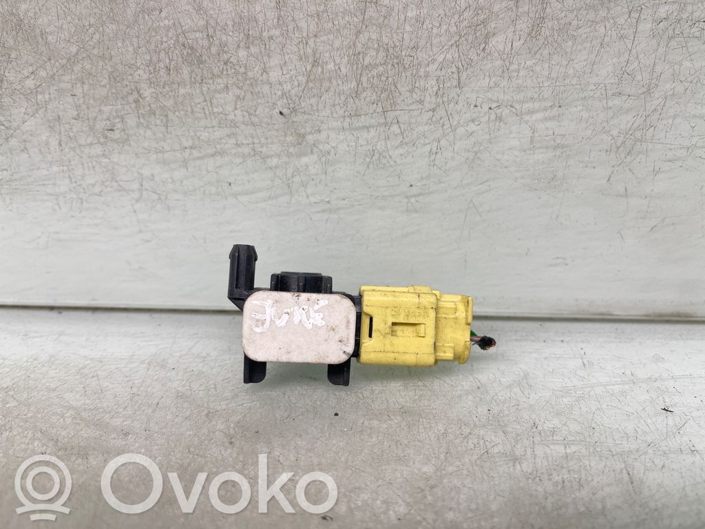 Nissan Juke I F15 Airbag deployment crash/impact sensor 