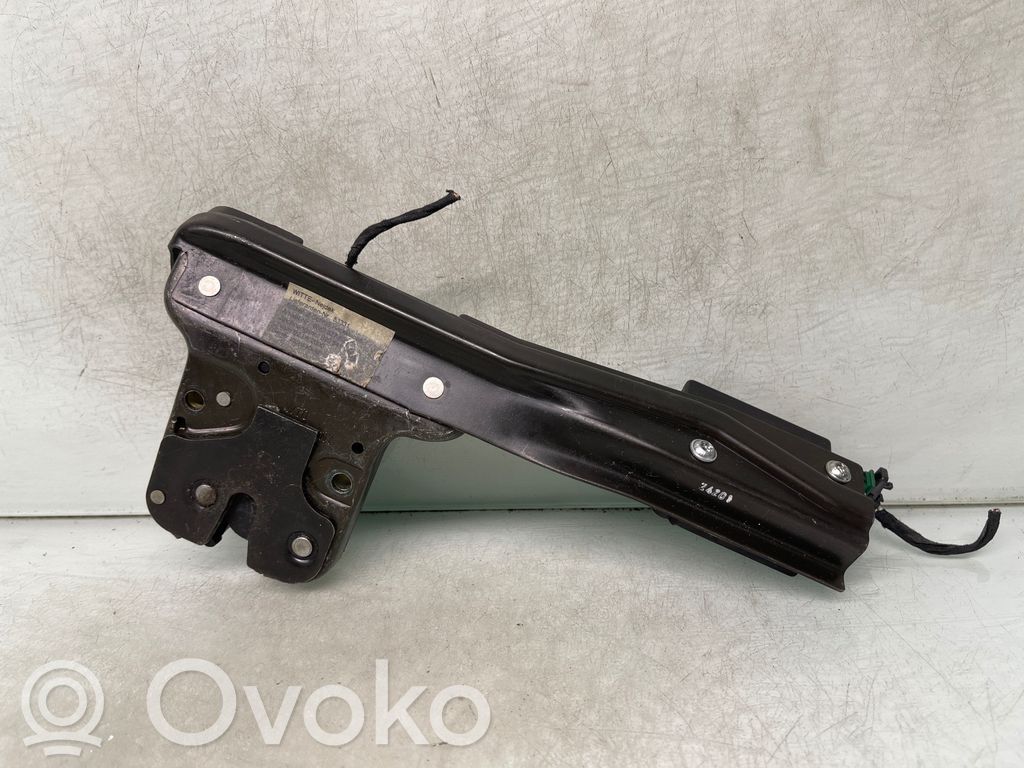 Audi TT Mk1 Tailgate/trunk/boot lock/catch/latch 