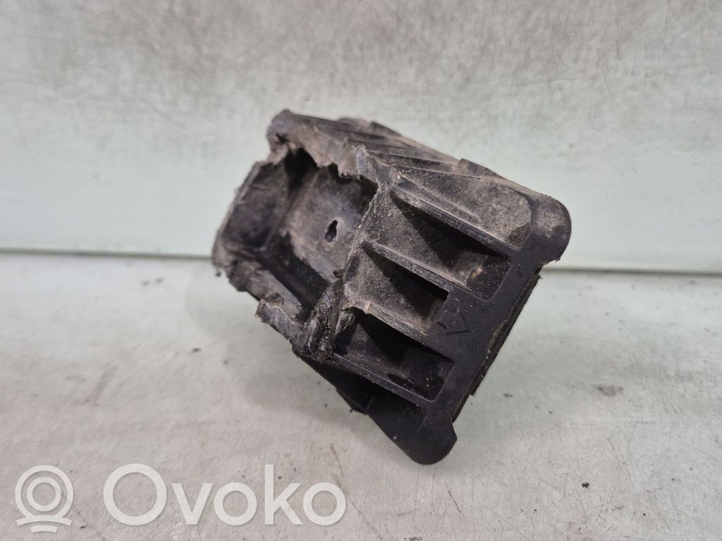 BMW 5 E60 E61 Jacking socket point 