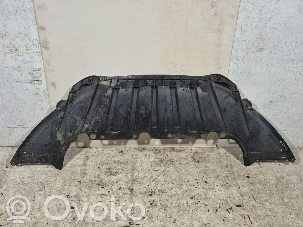 Ford Focus Variklio dugno apsauga 