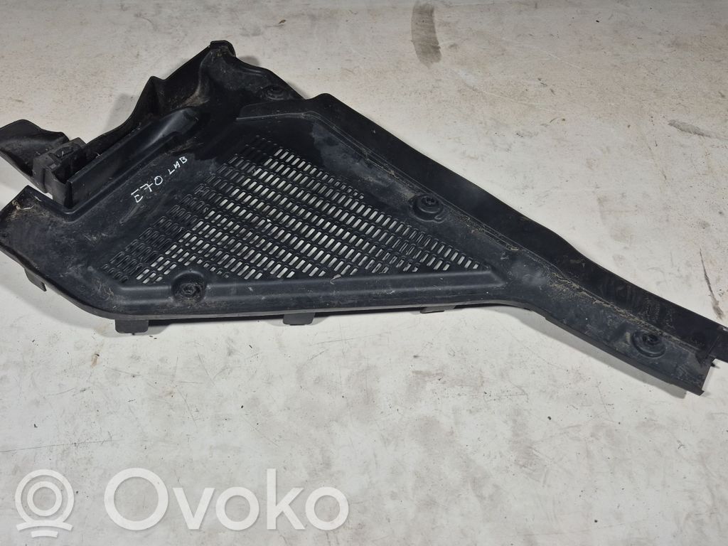 BMW X5 E70 Other engine bay part 