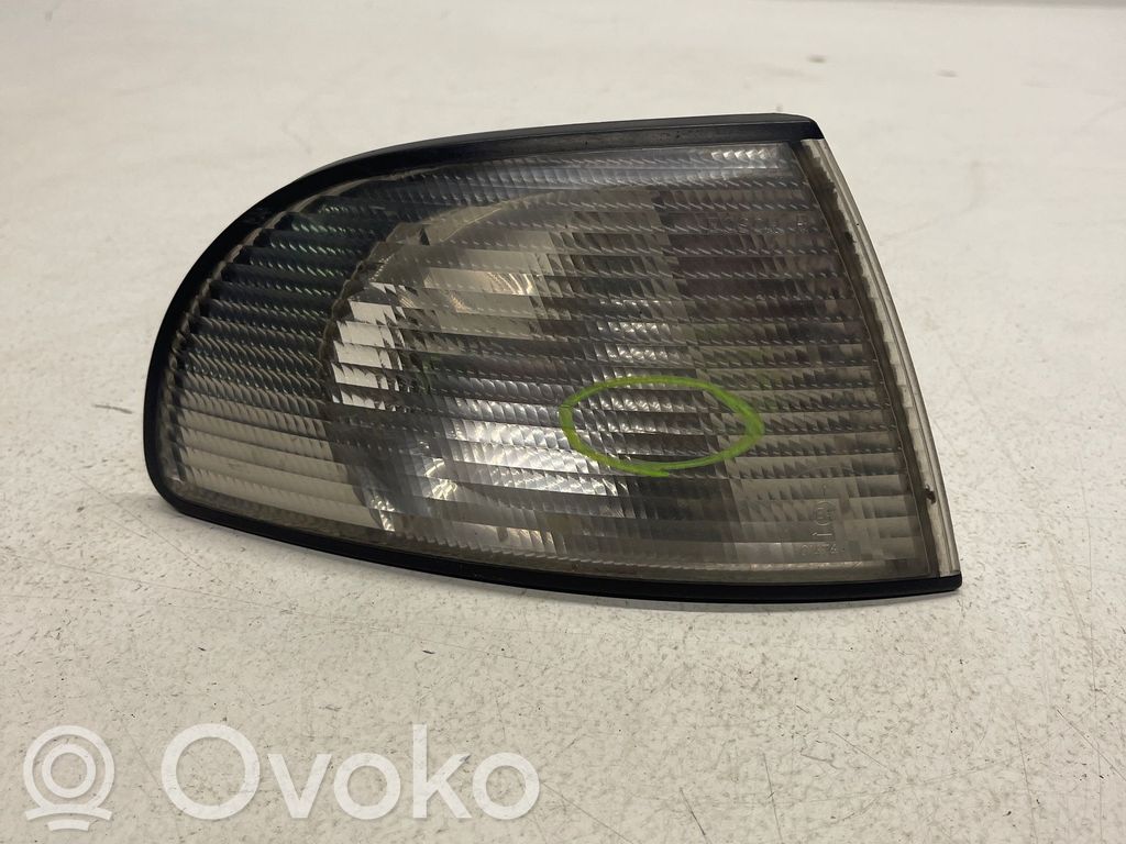 Audi A4 S4 B5 8D Priekinis posūkio žibintas 