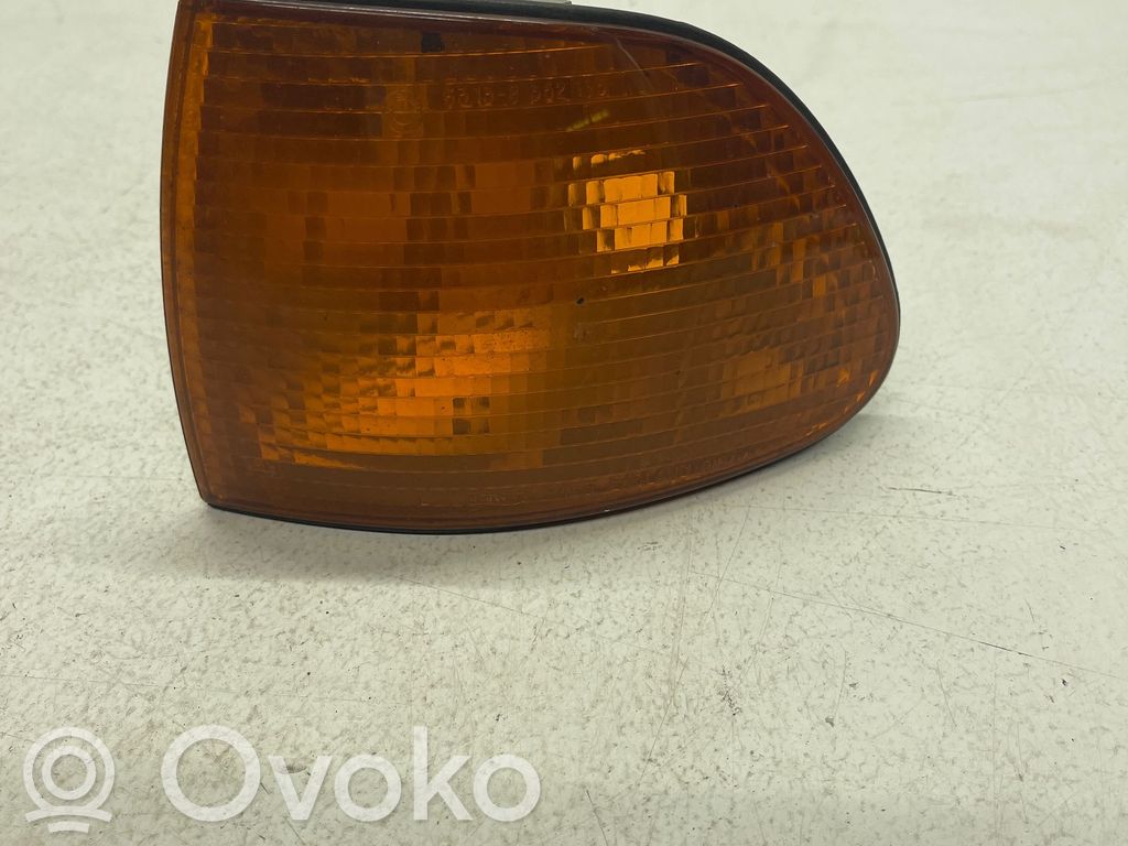 Etusuuntavilkku   63138352135