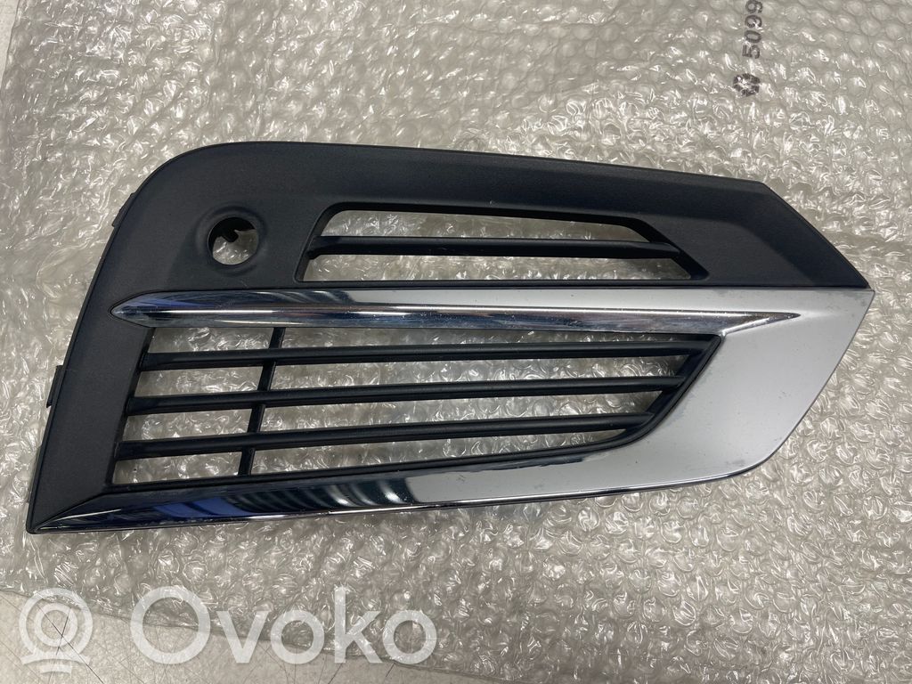 Volvo XC60 Grilă inferioară bară față 