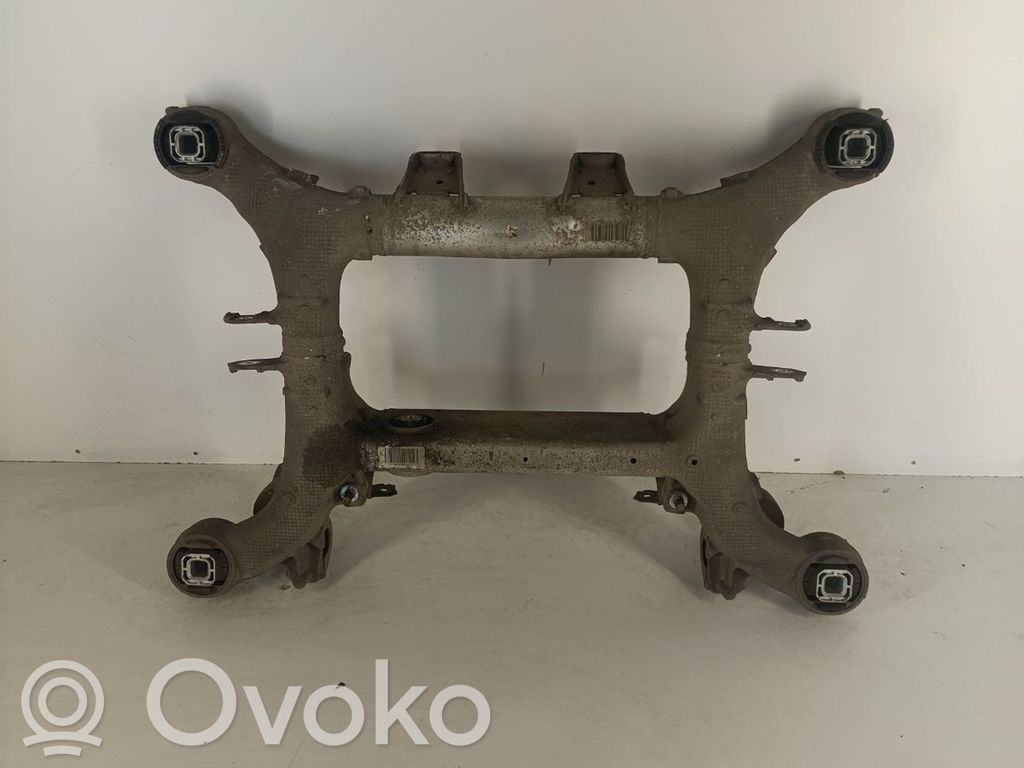 BMW 5 F10 F11 Galinis traversas 