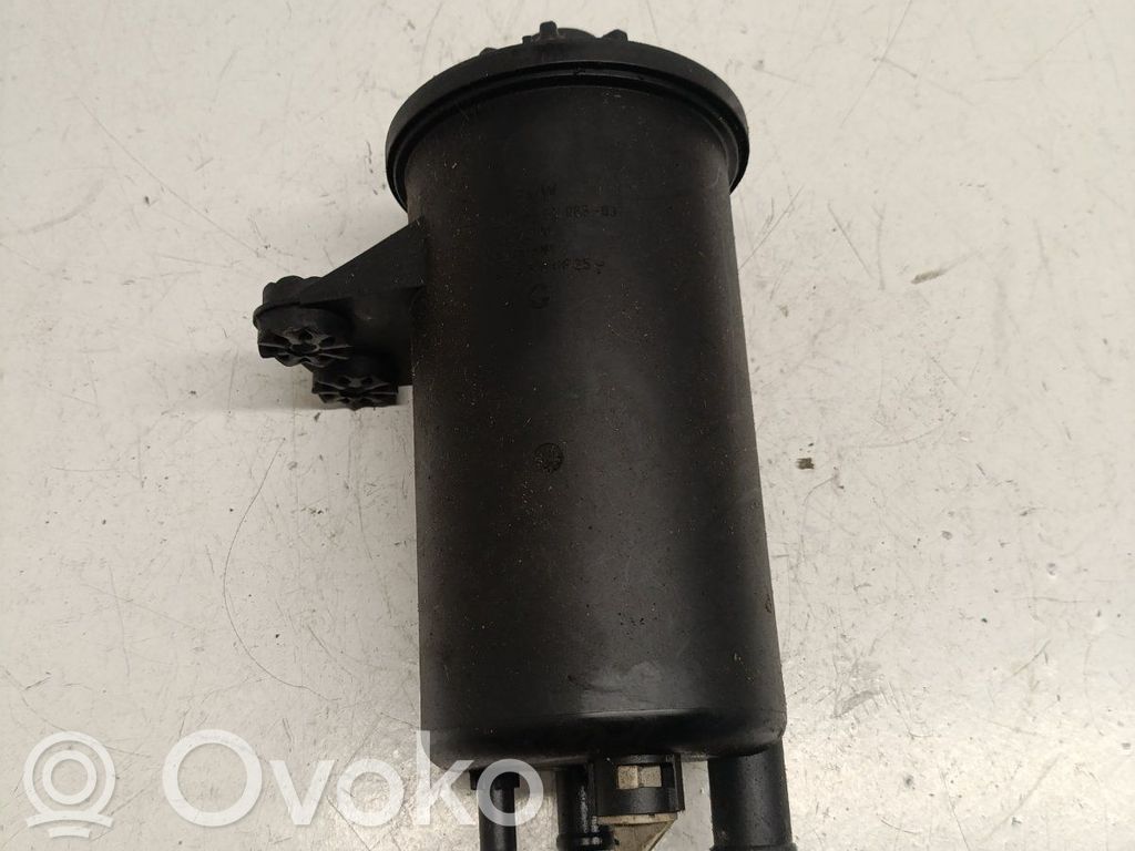 BMW 7 E65 E66 Vairo stiprintuvo skysčio bakelis 
