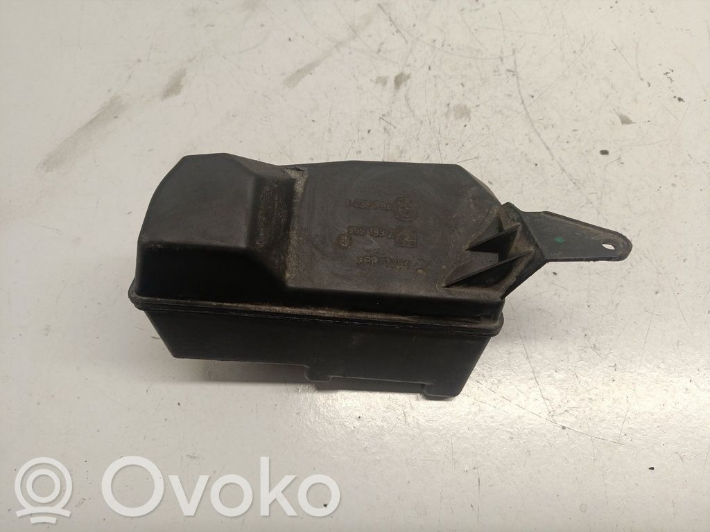 BMW 3 E46 Air filter box 