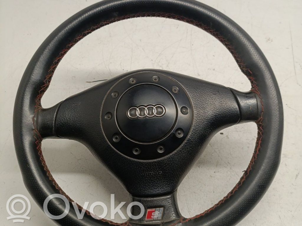Audi A6 S6 C4 4A Vairas 