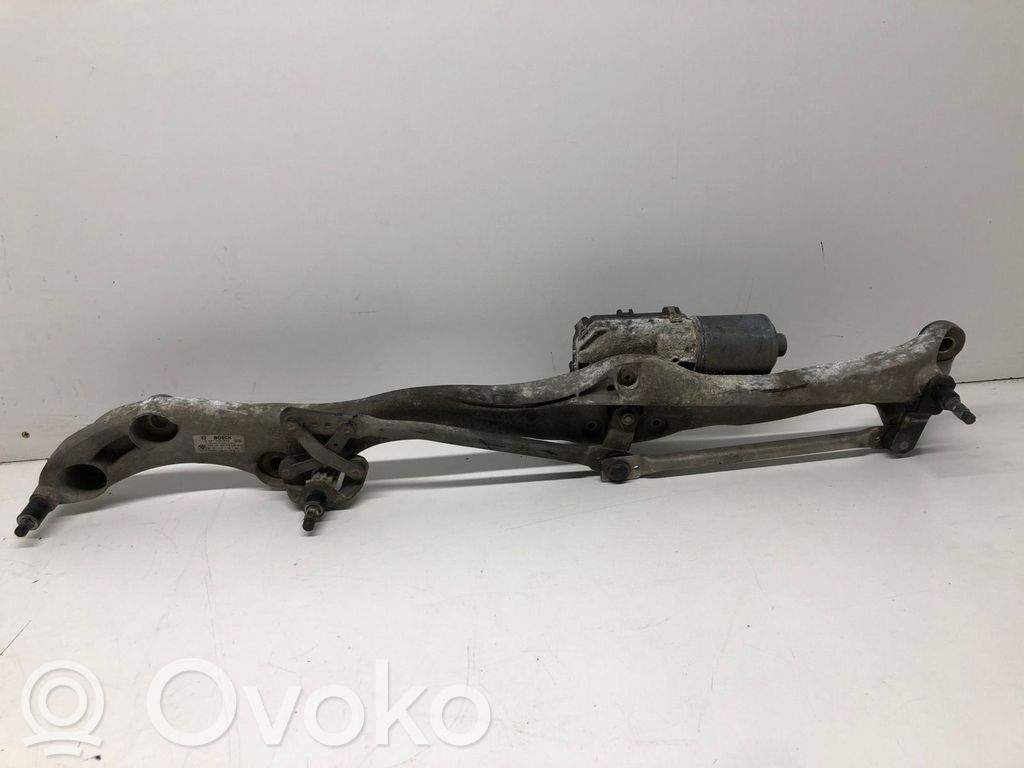 BMW 7 E65 E66 Front wiper linkage and motor 