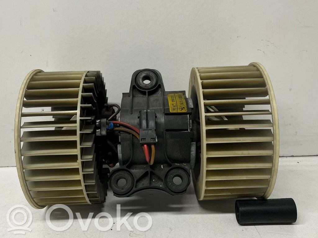 BMW 5 E39 Pečiuko ventiliatorius/ putikas 