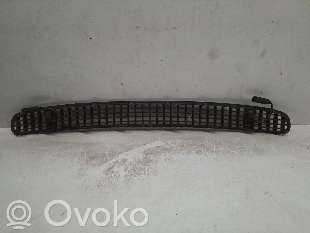 BMW 3 E46 Bonnet/hood grill 