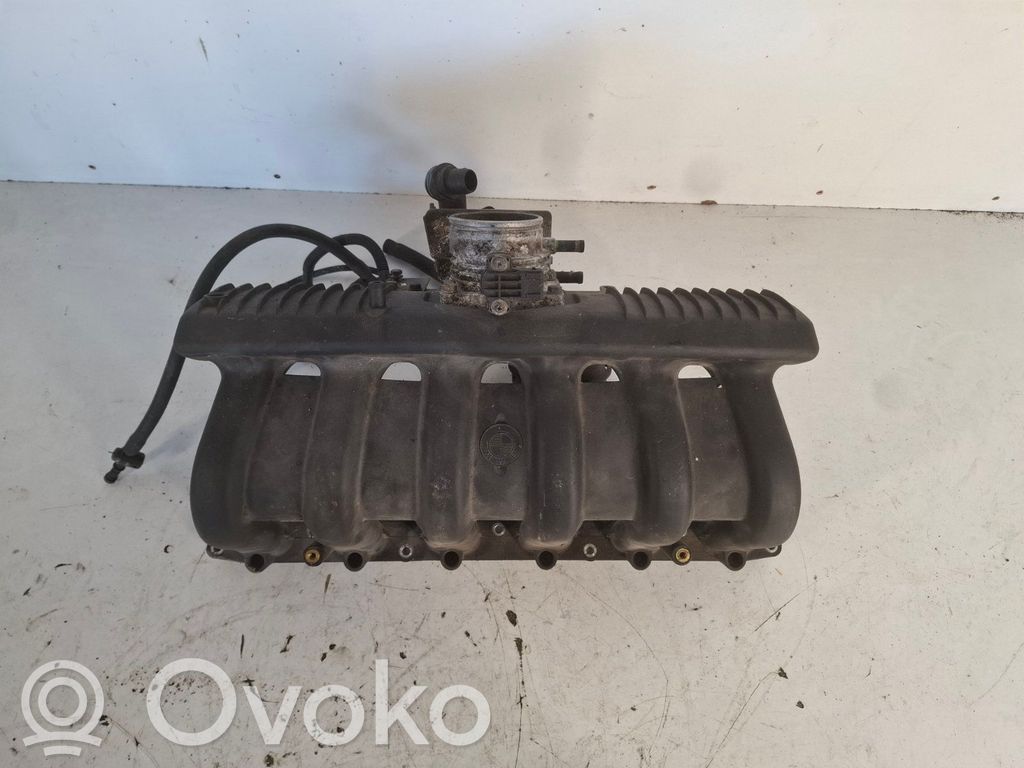 BMW 5 E39 Kolektorius įsiurbimo 