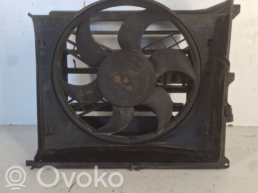 BMW 3 E46 Elektrinis radiatorių ventiliatorius 