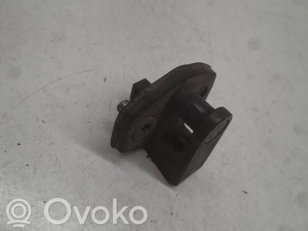 BMW 5 E39 Front door lock loop/hook striker 