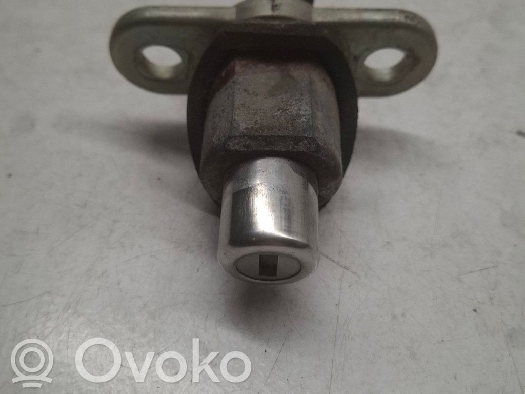 BMW 3 E36 Tailgate exterior lock 