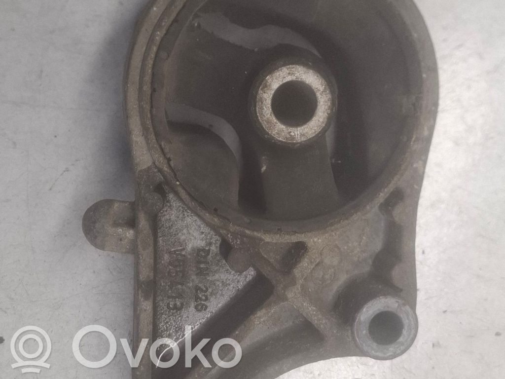 Opel Vectra C Engine mount bracket 