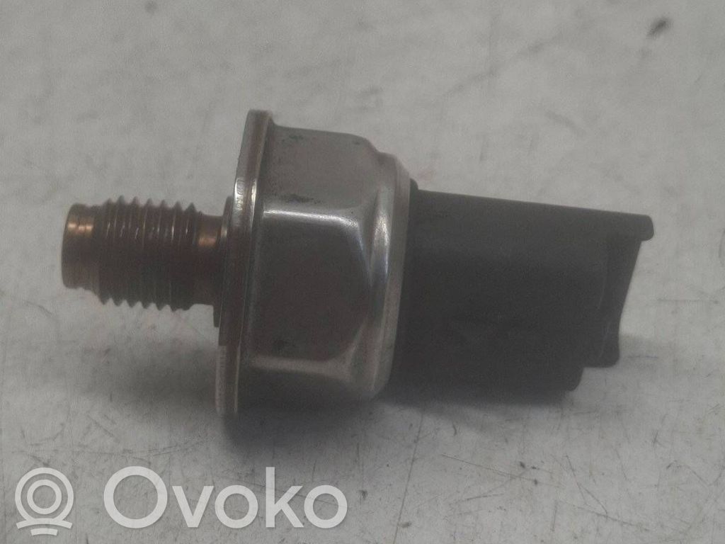Dacia Logan VAN Fuel pressure sensor 