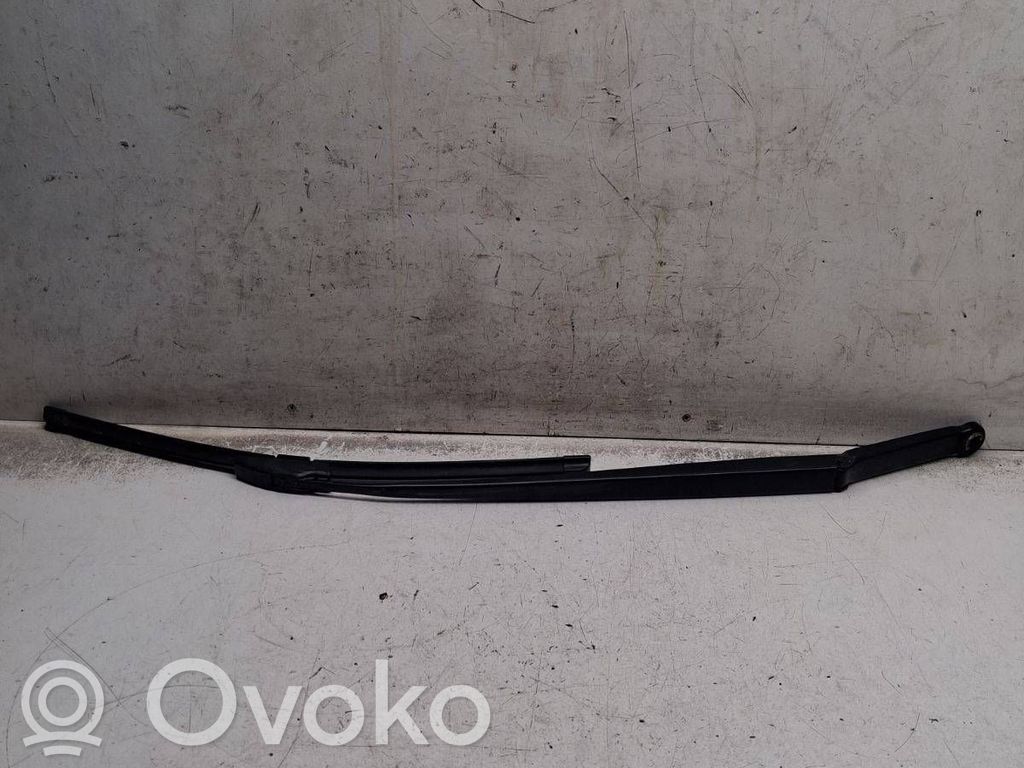 BMW 3 E46 Front wiper blade arm 