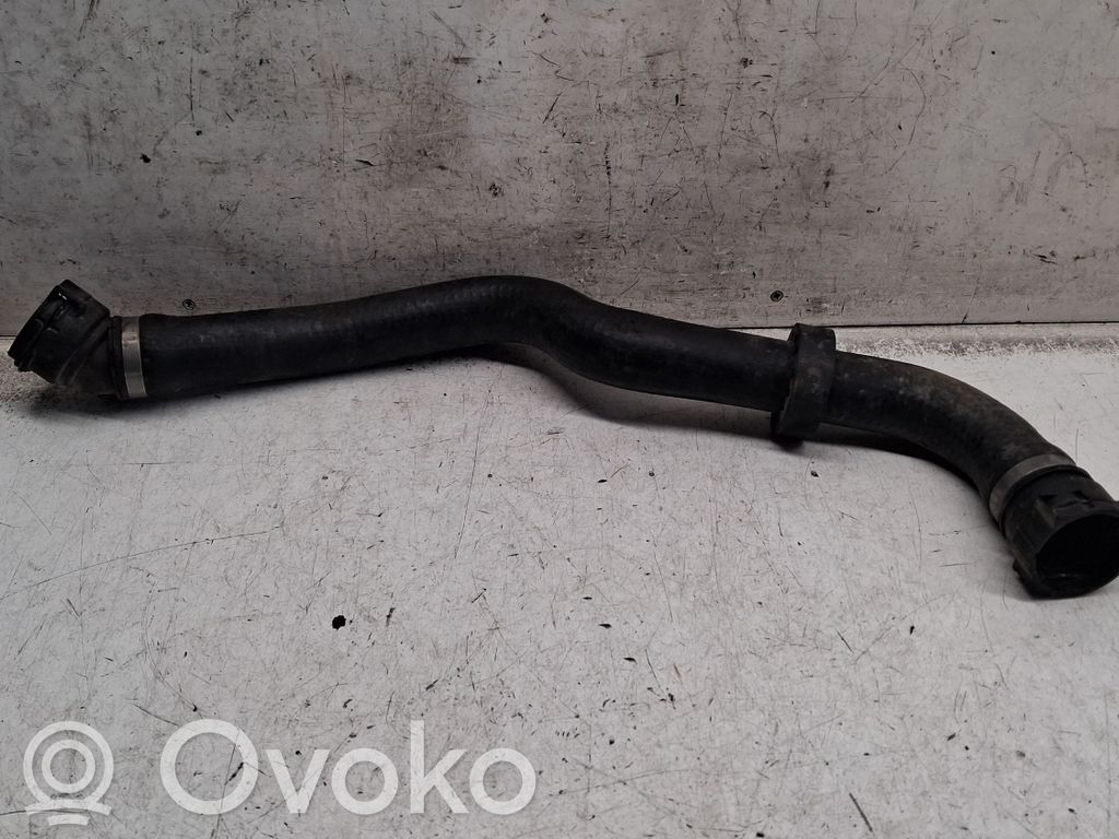 BMW 5 E39 Engine coolant pipe/hose 