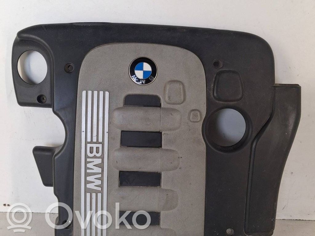 BMW 5 E60 E61 Variklio dangtis (apdaila) 