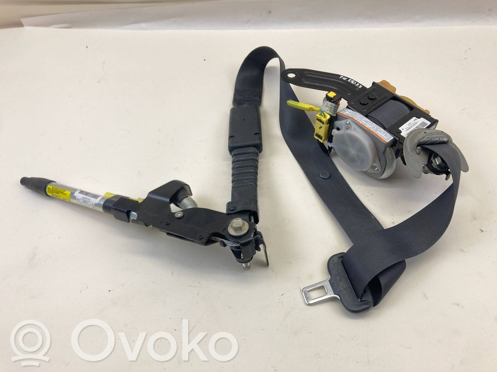 Honda Civic Pas bezpieczeństwa fotela przedniego 