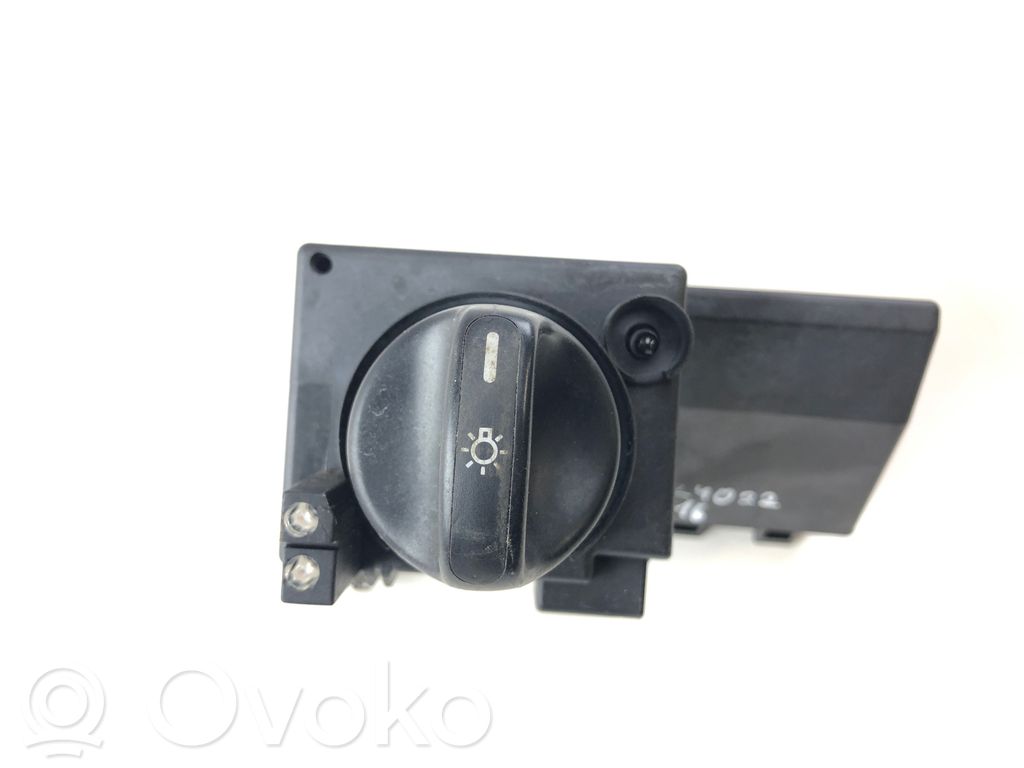 Mercedes-Benz E W210 Light switch 