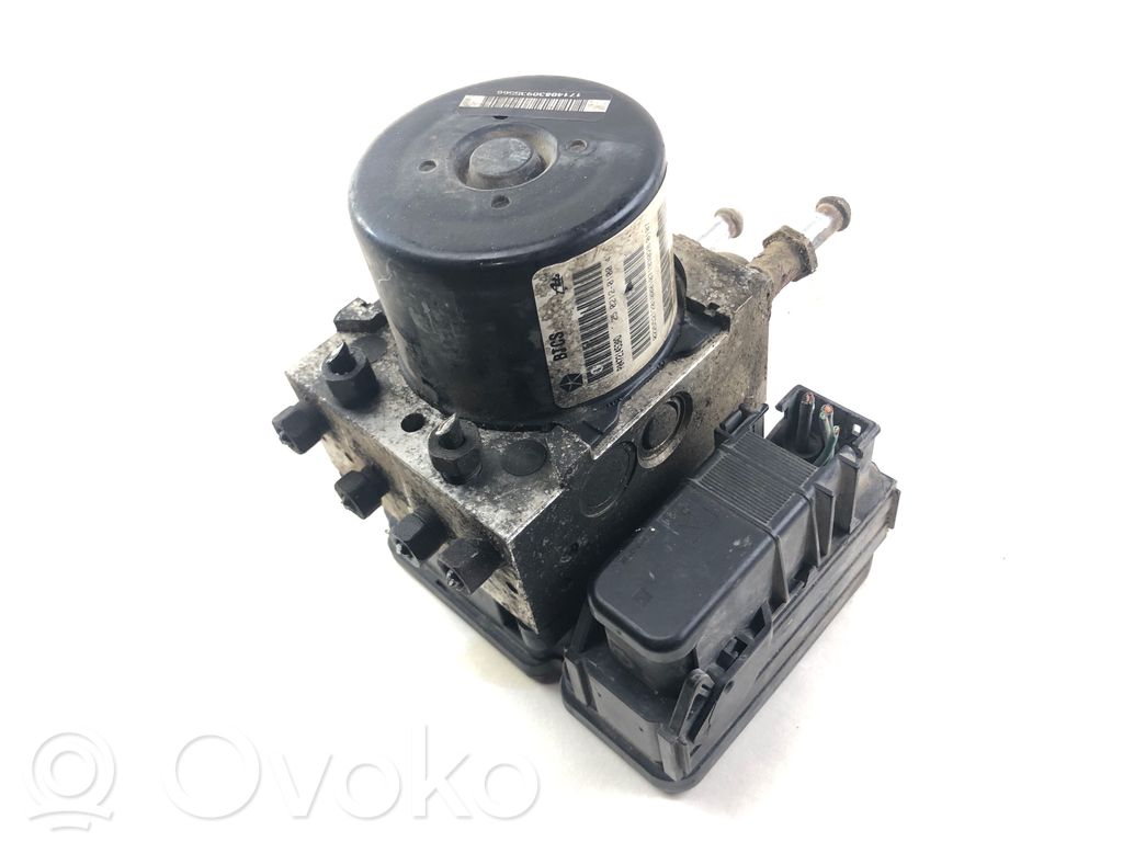 Chrysler Town & Country IV ABS Pump 