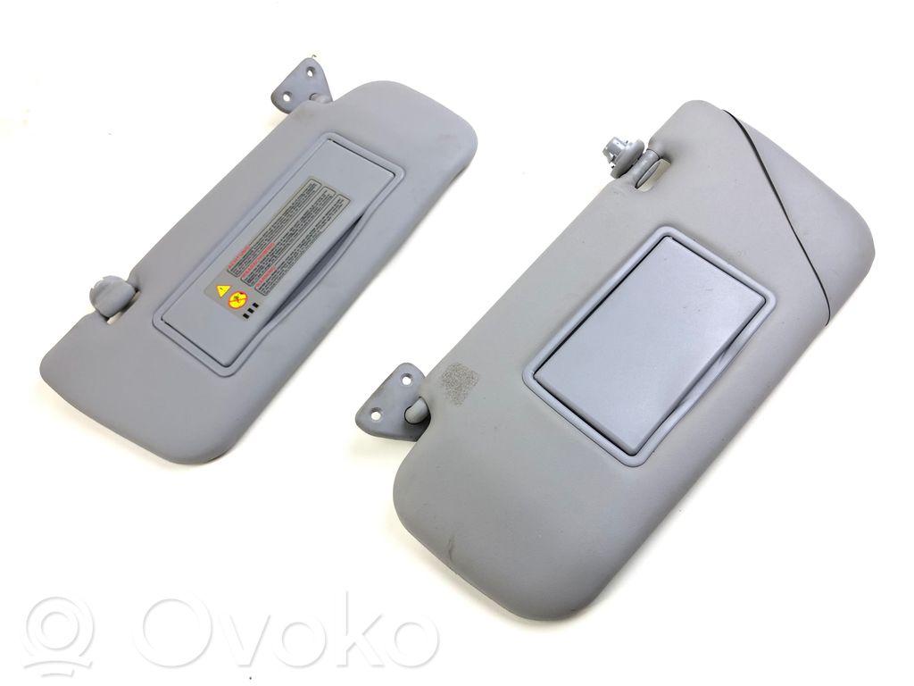 Sun visor