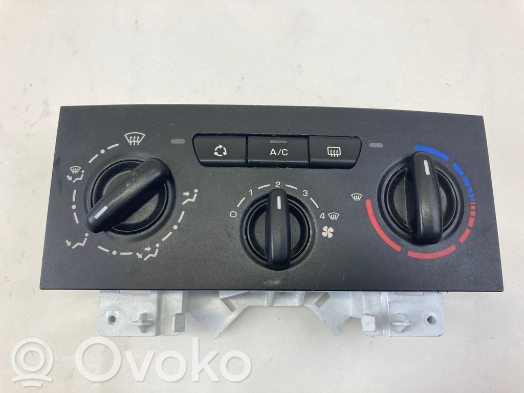 Peugeot Expert Climate control unit 