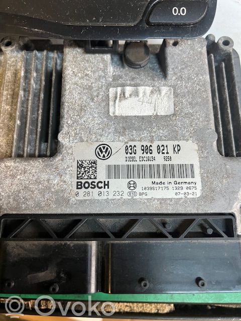 Unité de commande, module ECU de moteur   03G906021KP