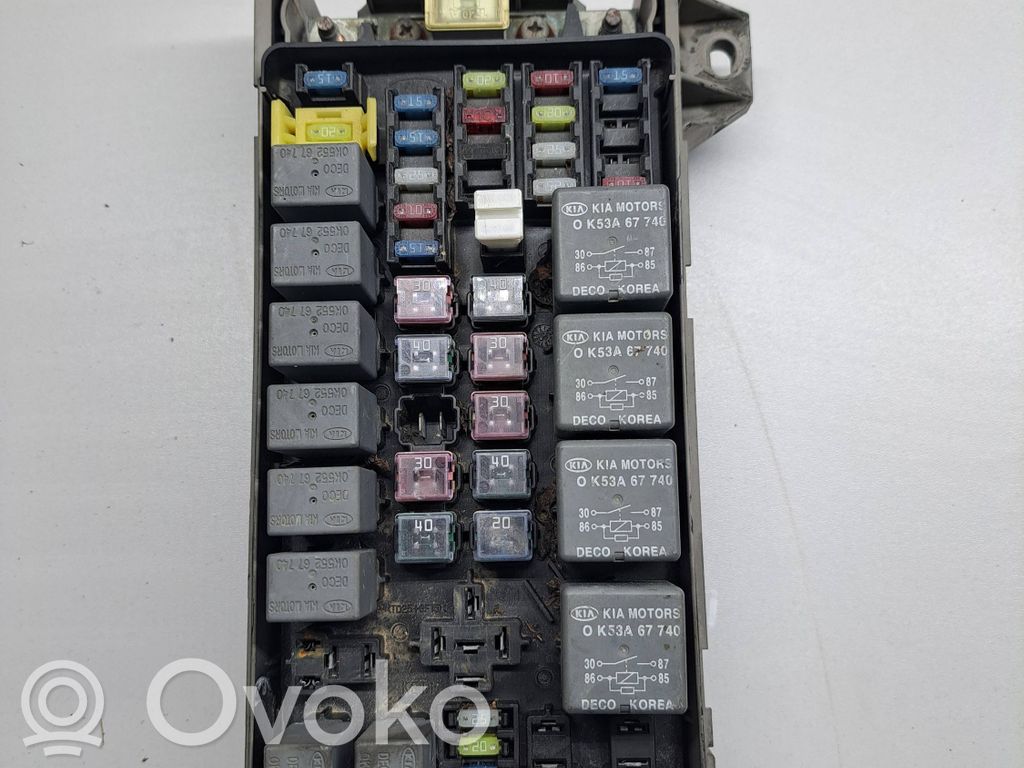 KIA Sorento Fuse module 