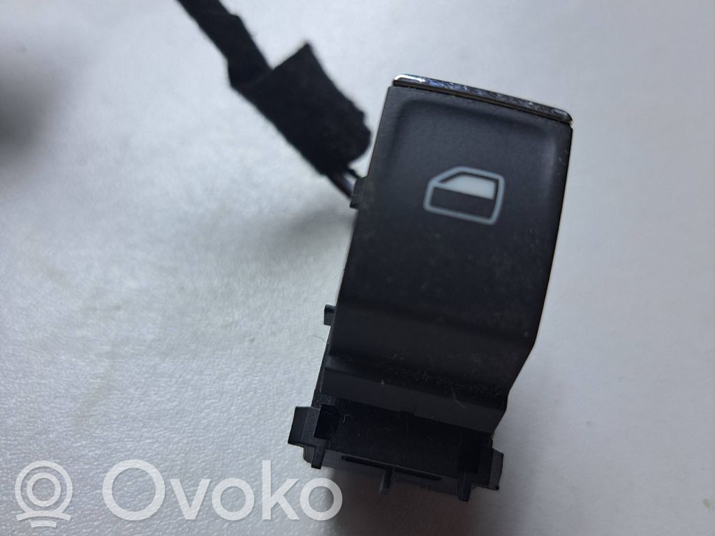 Volkswagen PASSAT B8 Electric window control switch 