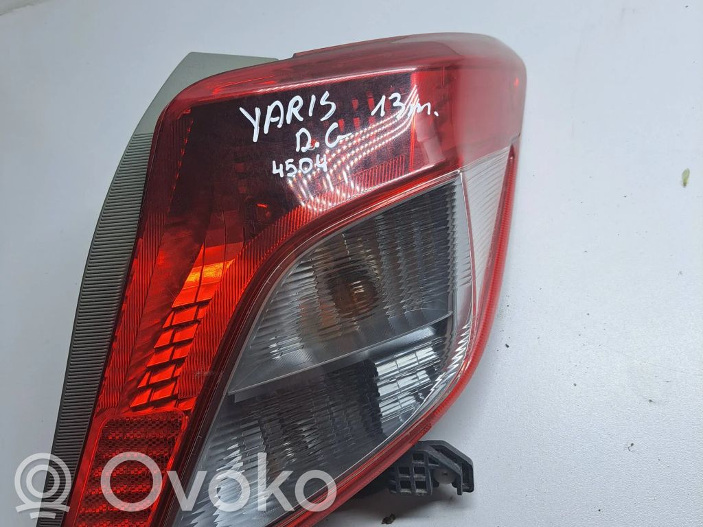 Toyota Yaris Luz trasera/de freno 