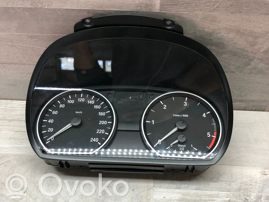 BMW 1 E81 E87 Spidometras (prietaisų skydelis) 