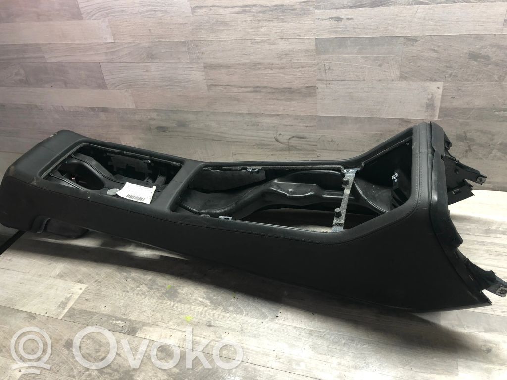 Audi A8 S8 D3 4E Peleninės apdaila (priekyje) 