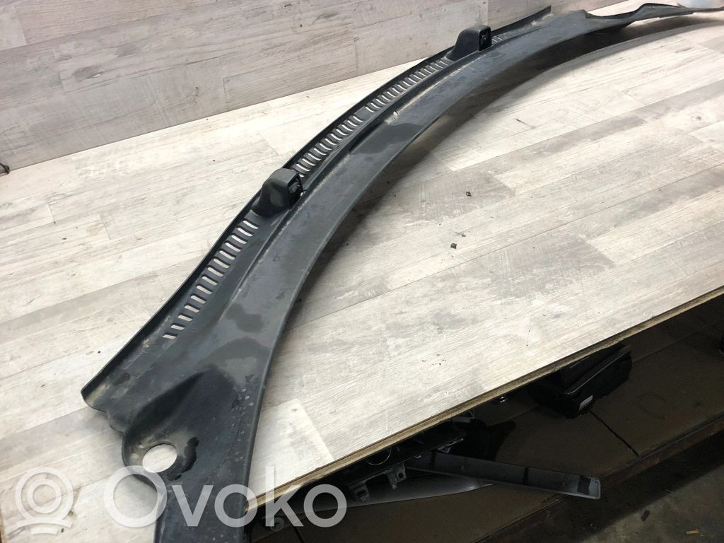 Volkswagen Sharan Wiper trim 