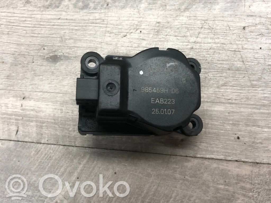 Oro sklendės varikliukas   EAB223,250107,985459H