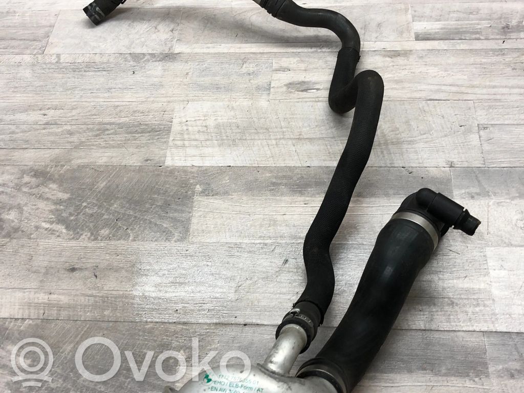 BMW 5 F10 F11 Coolant pipe/hose 