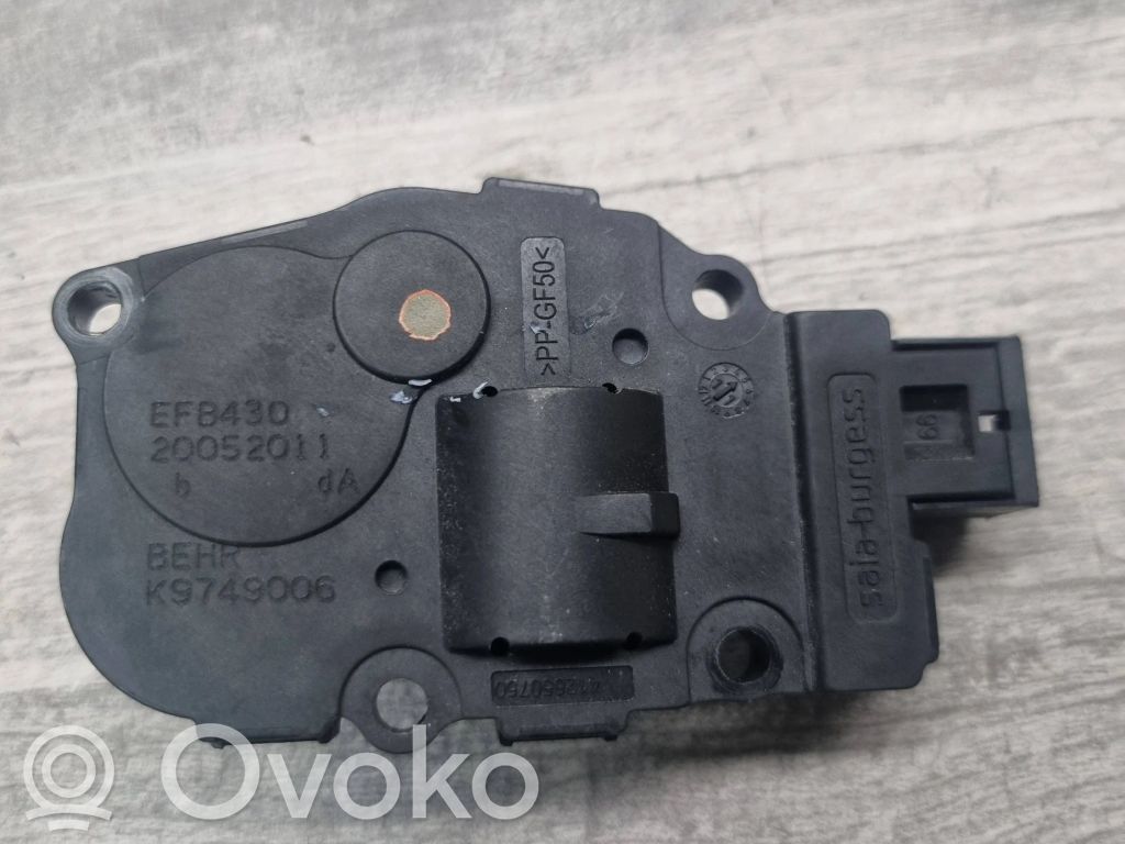 BMW 5 F10 F11 Motor/activador trampilla de calefacción 