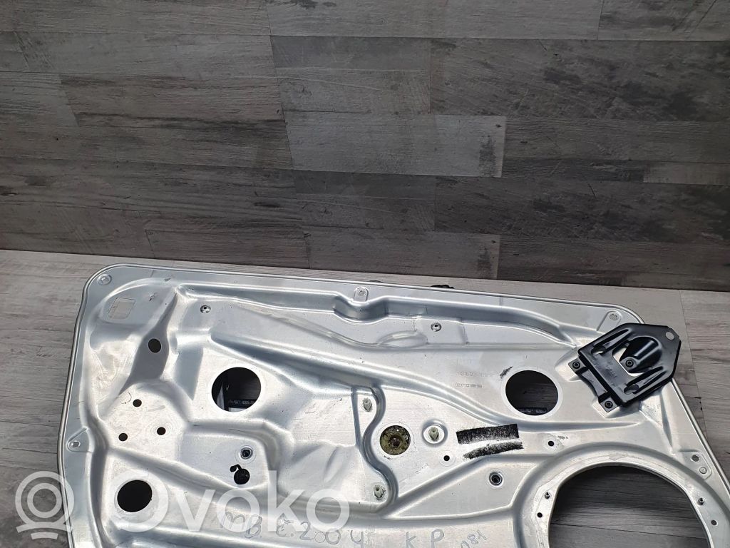 Mercedes-Benz C W204 Mechanizm podnoszenia szyby przedniej bez silnika 
