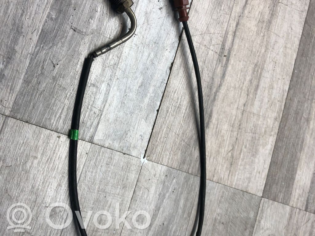 Volkswagen PASSAT B6 Exhaust gas temperature sensor 