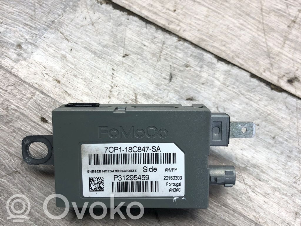 Volvo XC70 Antenos stiprintuvas 