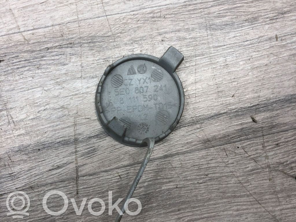 Skoda Octavia Mk3 (5E) Front tow hook cap/cover 