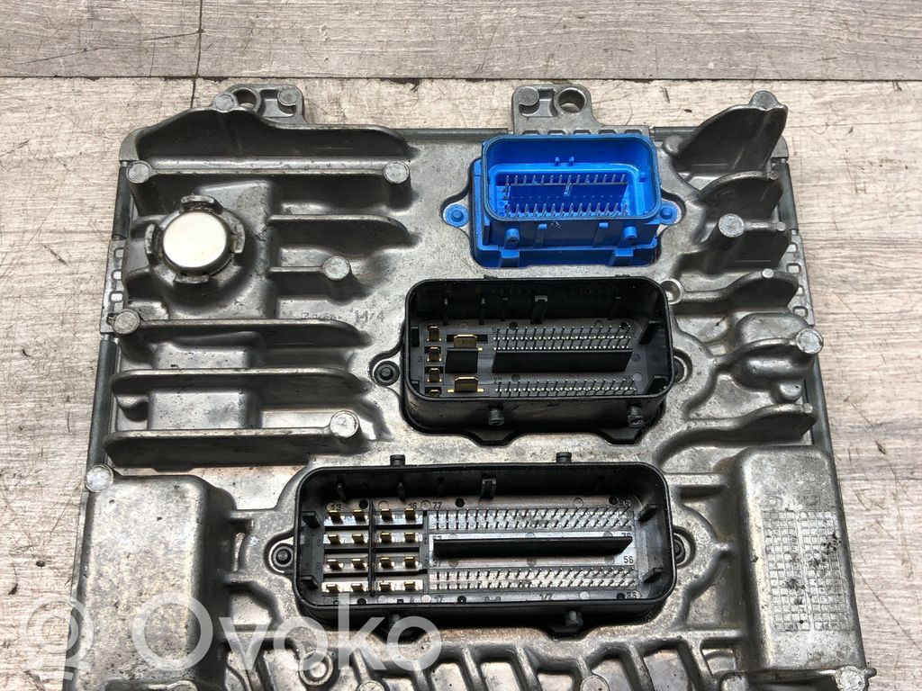 Opel Astra K Engine control unit/module 