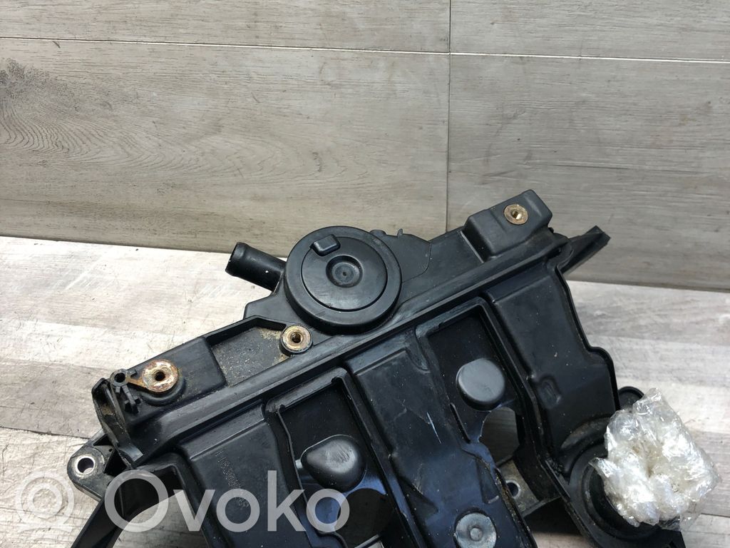 Opel Vivaro Colector de admisión 