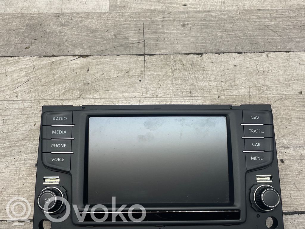 Volkswagen PASSAT B8 Monitor / wyświetlacz / ekran 
