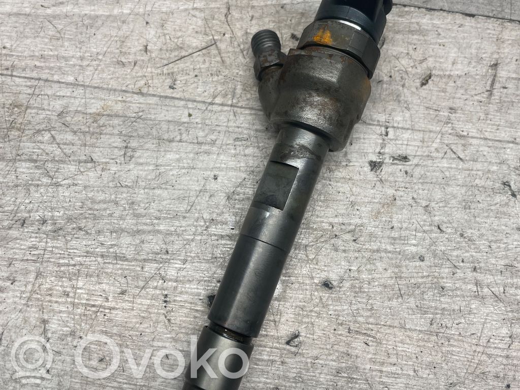 Inyector de combustible   0986435179