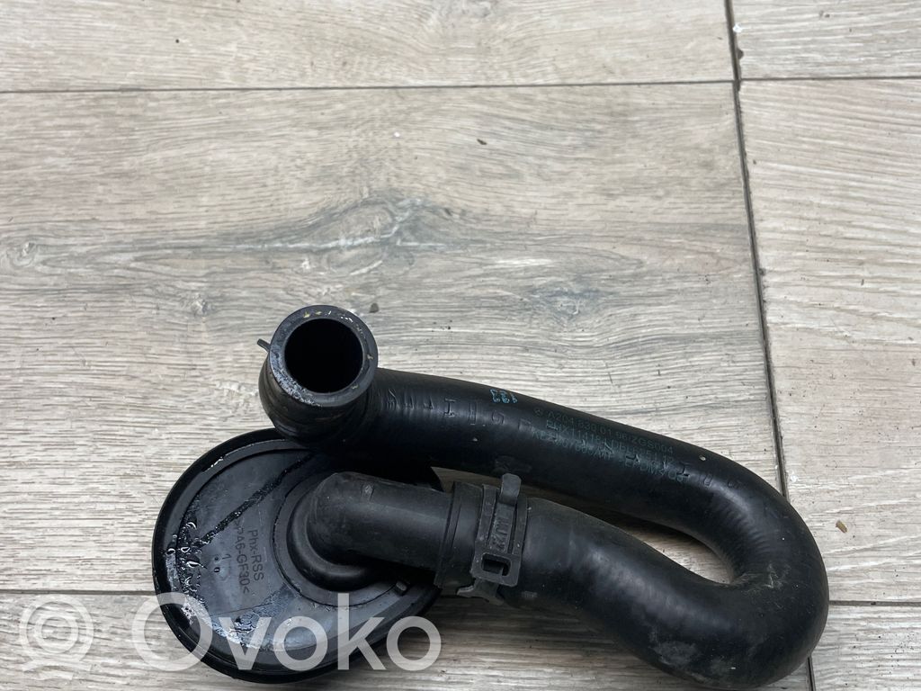 Mercedes-Benz C W204 Przewód / Wąż chłodnicy 